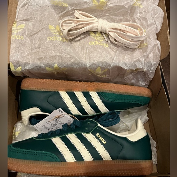 Adidas Samba (Collegiate Green Gum) - Picture 3 of 5